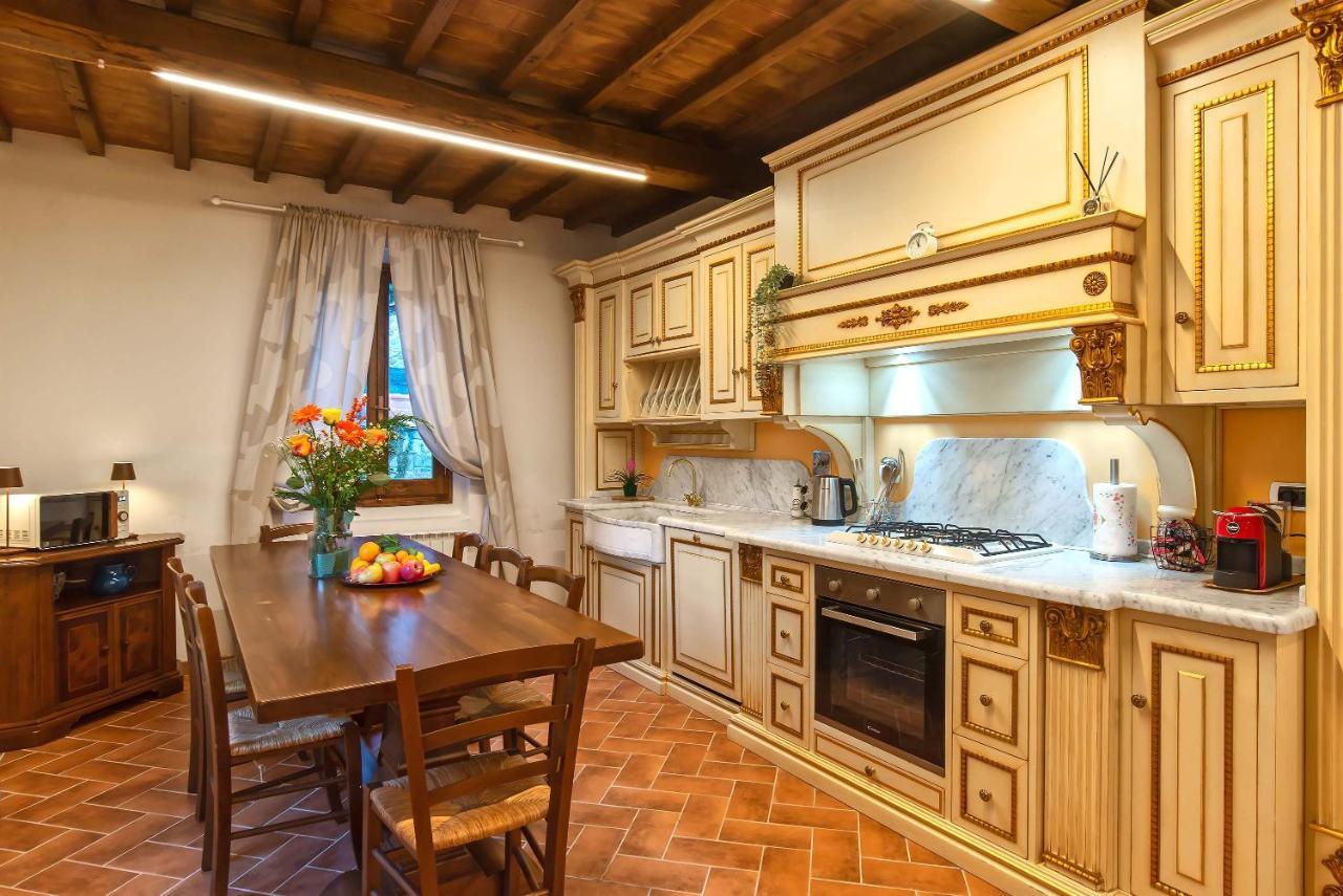 Gattaia Apartments With Swimming Pool מראה חיצוני תמונה